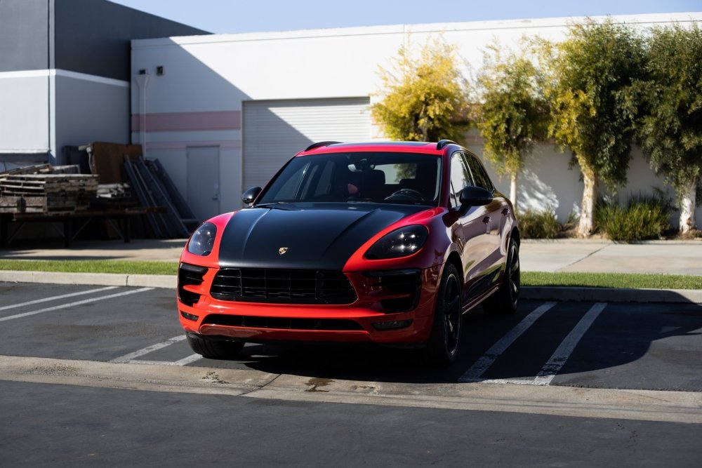 Gloss Carmine Red - Aura Vinyl
