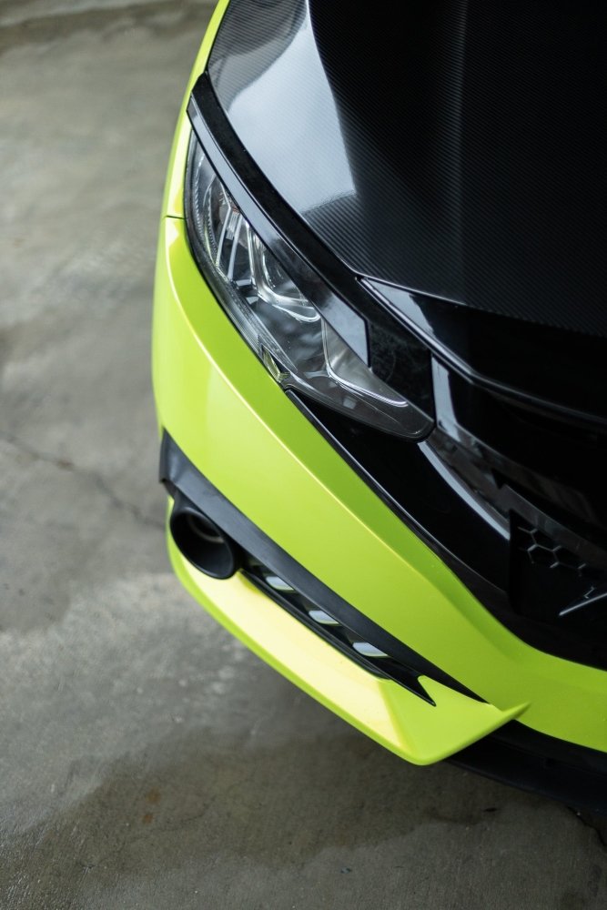 Gloss Coral Fluro Yellow - Aura Vinyl