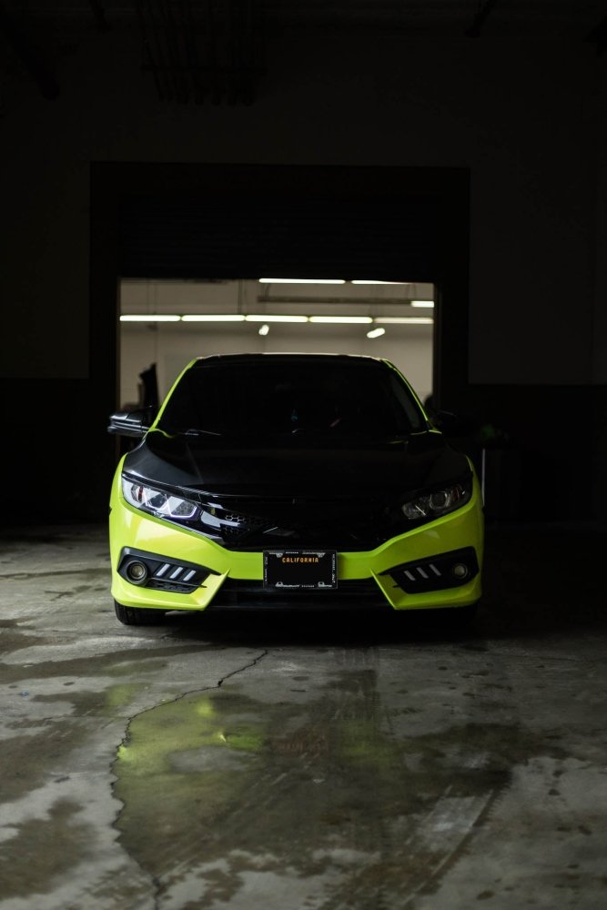 Gloss Coral Fluro Yellow - Aura Vinyl
