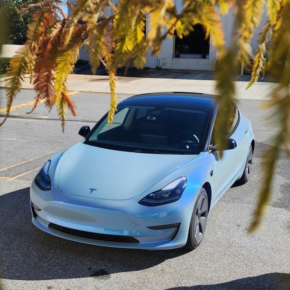 Gloss Grey Blue Shift - Aura Vinyl
