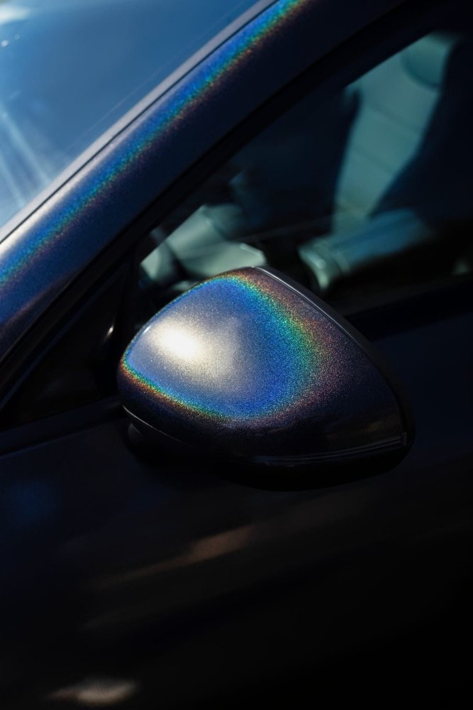 Gloss Iridescent Nardo Grey – Aura Vinyl