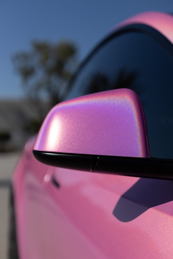 Gloss Iridescent Pink - Aura Vinyl