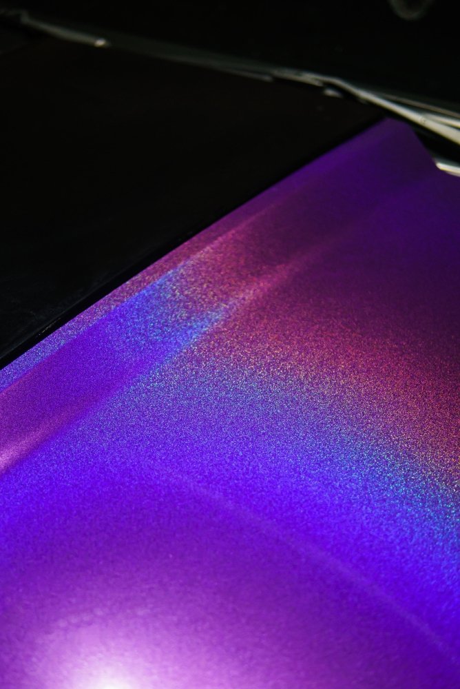 Gloss Iridescent Purple - Aura Vinyl