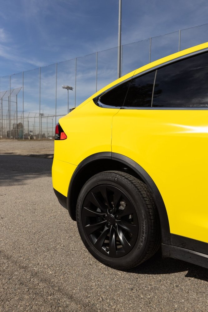 Gloss Maize Yellow - Aura Vinyl