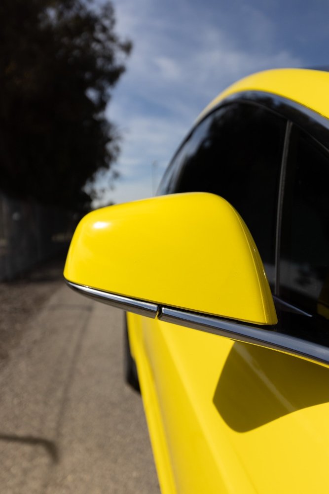 Gloss Maize Yellow - Aura Vinyl