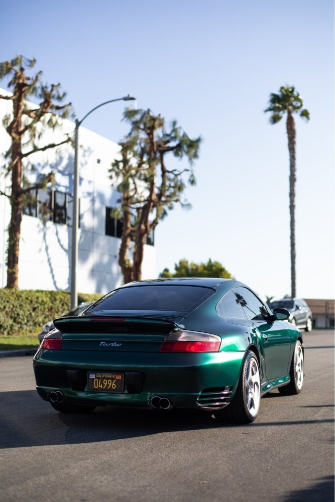 Gloss Paint Metallic Agate Green - Aura Vinyl