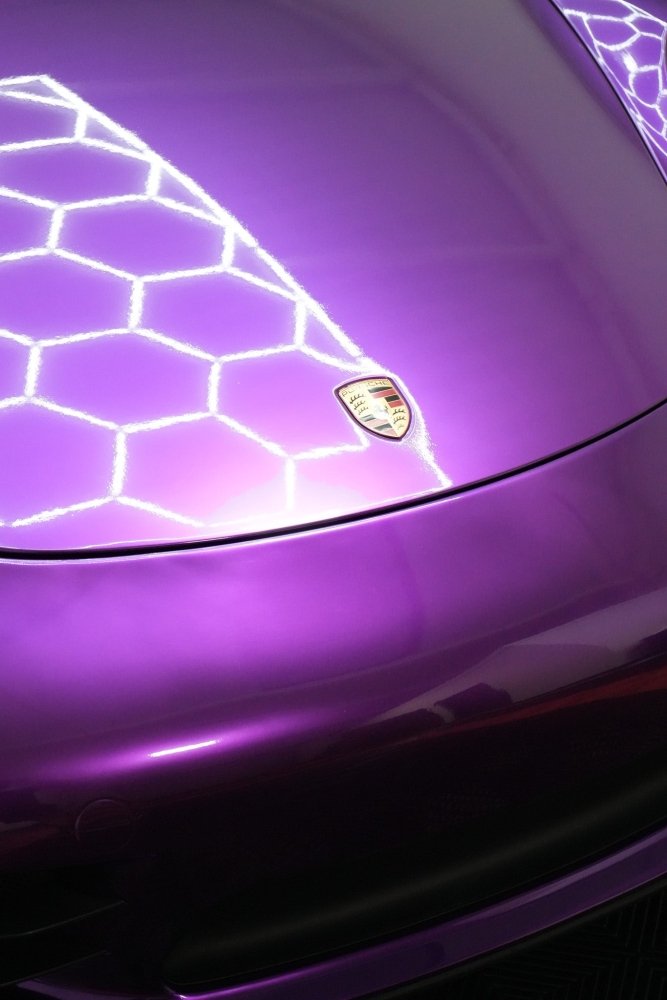 Gloss Paint Metallic Violet - Aura Vinyl