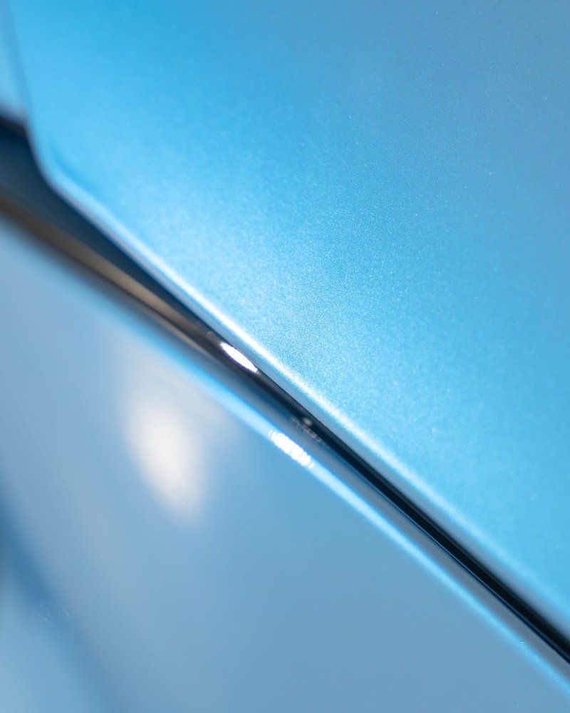 Gloss Rock Blue Shift - Aura Vinyl