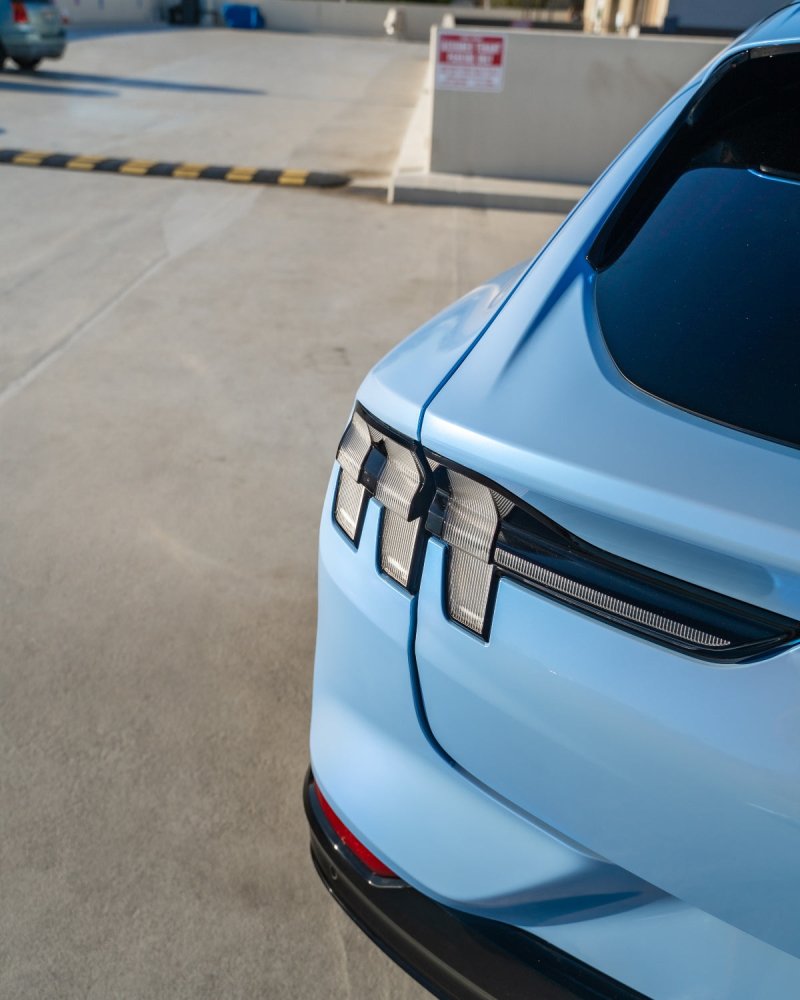 Gloss Rock Blue Shift - Aura Vinyl