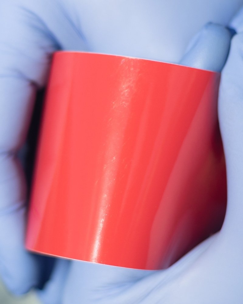 Gloss Strawberry Red - Aura Vinyl