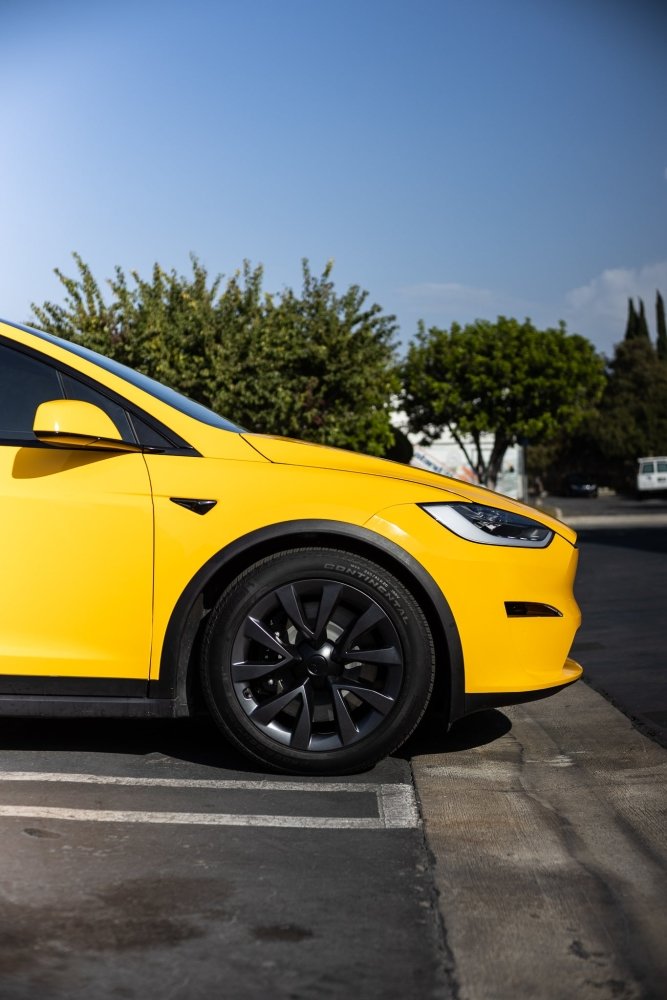 Gloss Sunflower Yellow - Aura Vinyl