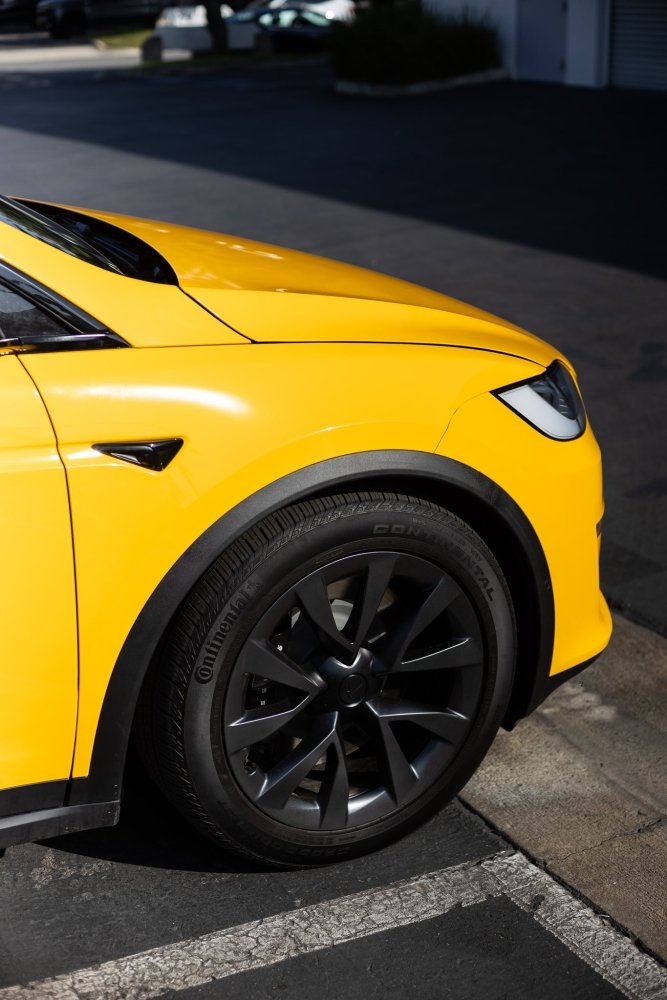 Gloss Sunflower Yellow - Aura Vinyl