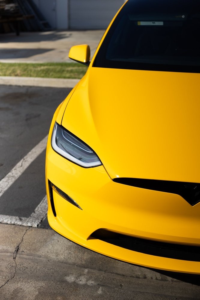 Gloss Sunflower Yellow - Aura Vinyl
