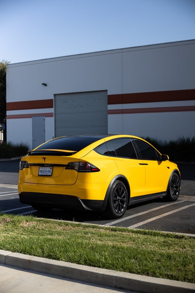 Gloss Sunflower Yellow - Aura Vinyl