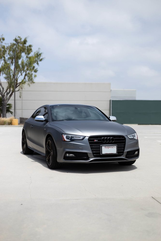Matte AMG Volcanic Grey - Aura Vinyl