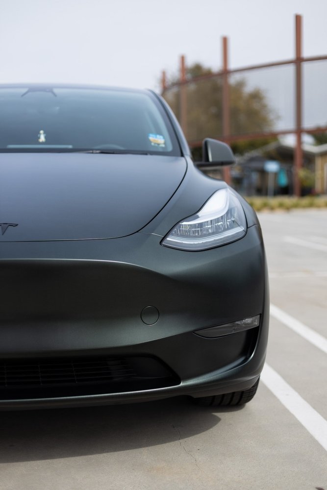 Matte Black Green Shift - Aura Vinyl