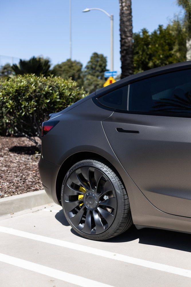 Matte Diamond Basalt Grey - Aura Vinyl