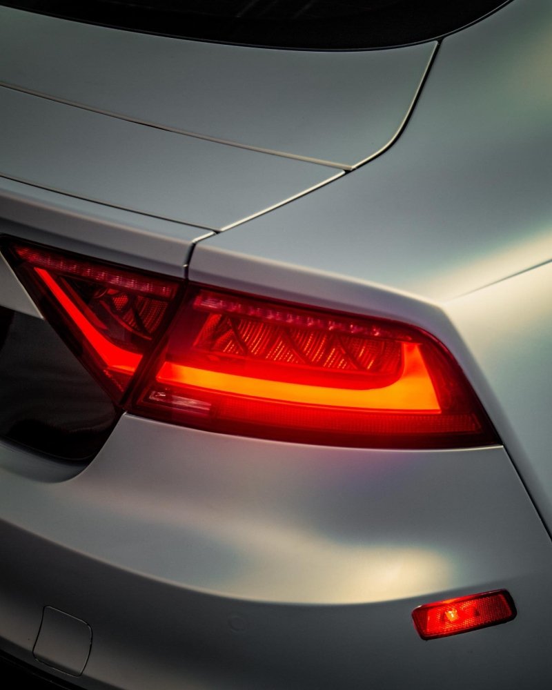 Matte Metal Green Shift - Aura Vinyl