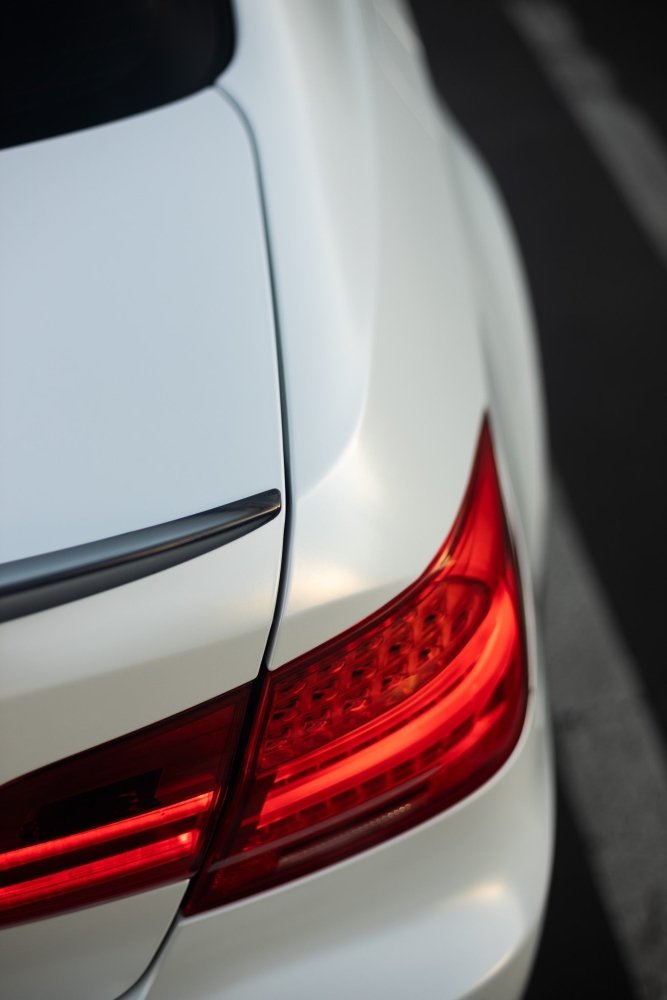 Satin Diamond White - Aura Vinyl