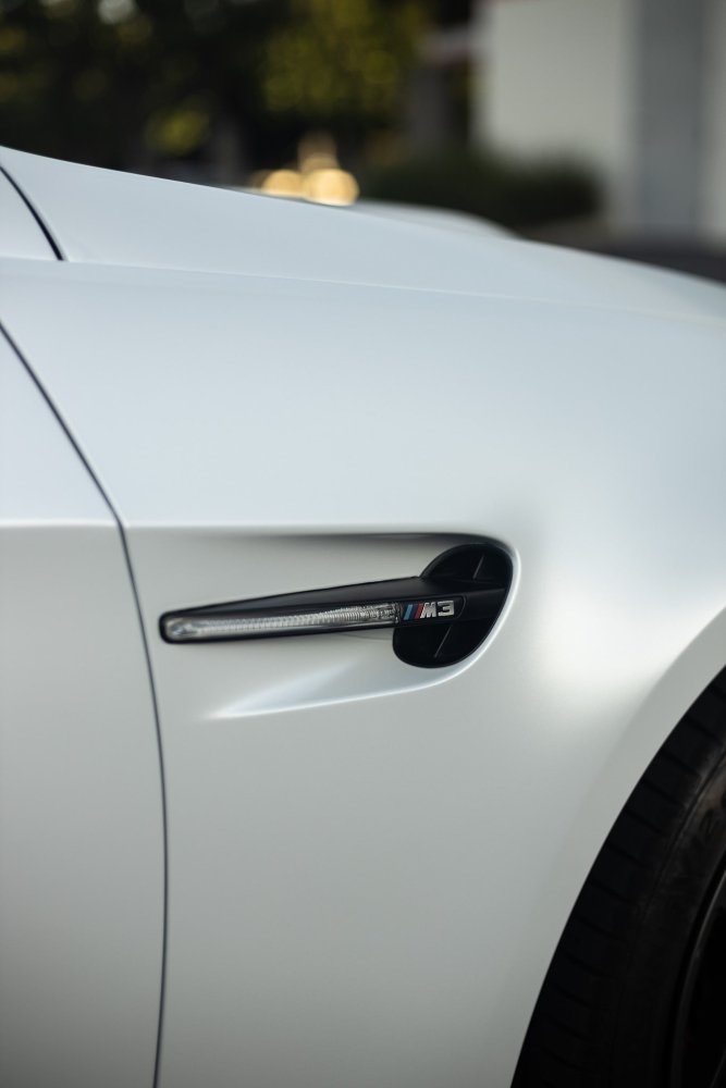Satin Diamond White - Aura Vinyl