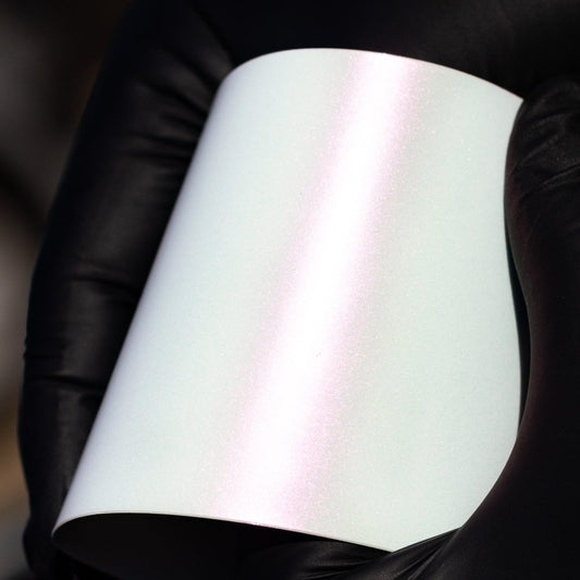 Satin Diamond White Red Shift - Aura Vinyl