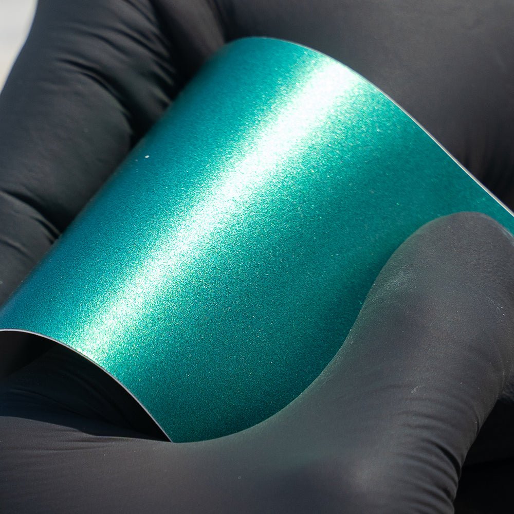 Satin Electric Emerald - Aura Vinyl
