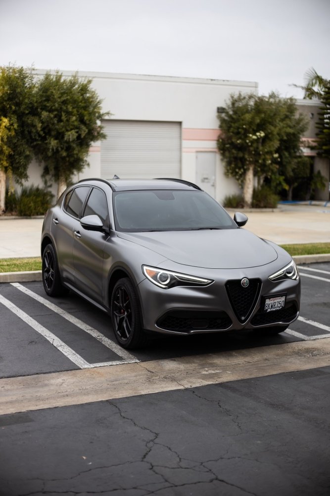 Satin Metallic Gunsmoke Grey - Aura Vinyl