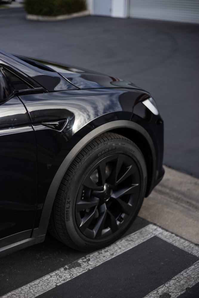 Luxury finish black vinyl