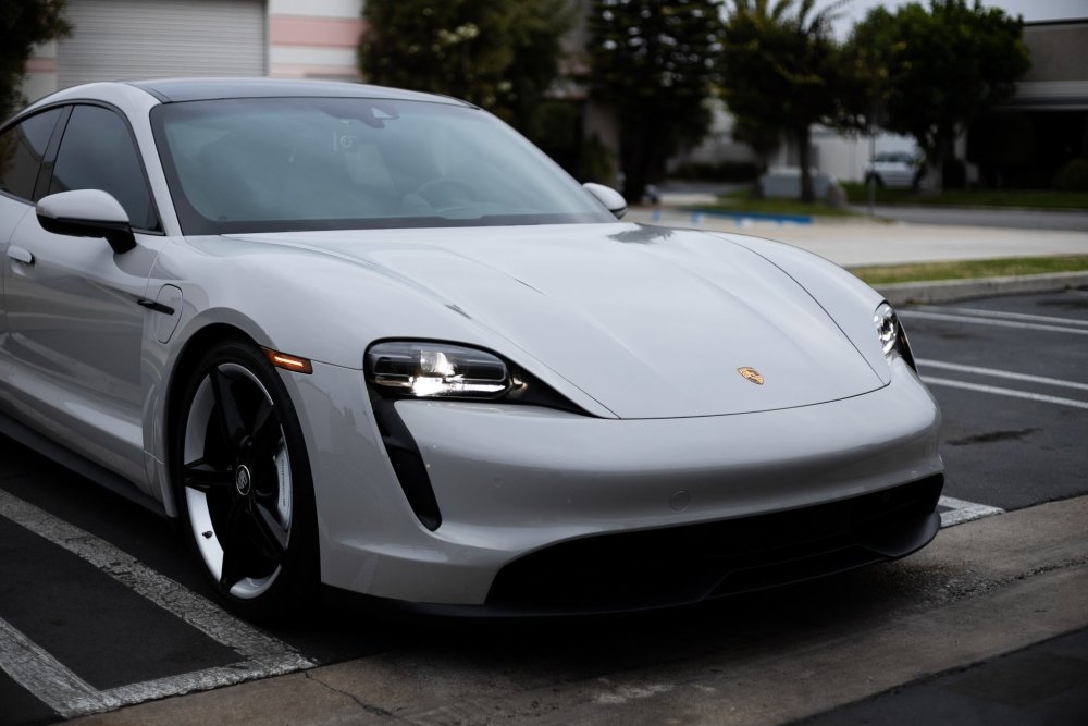 Premium gloss grey film