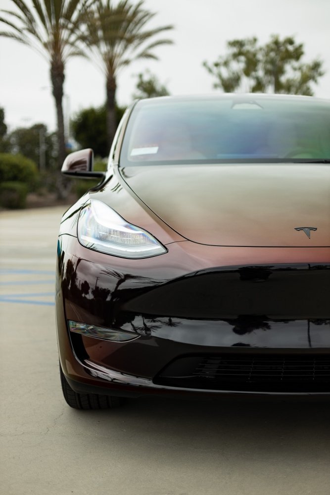 Ultra Gloss Ghost Black Red Shift - Aura Vinyl