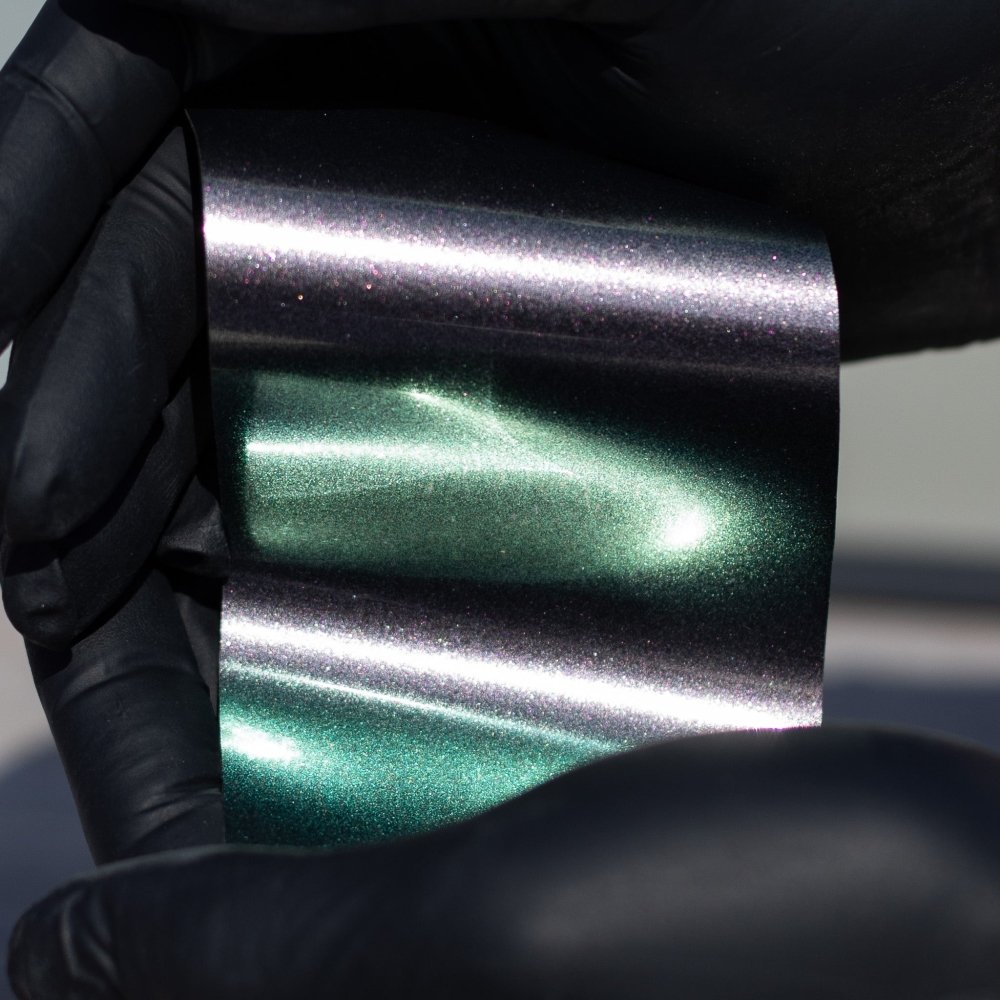 Ultra gloss green silver shift vinyl roll