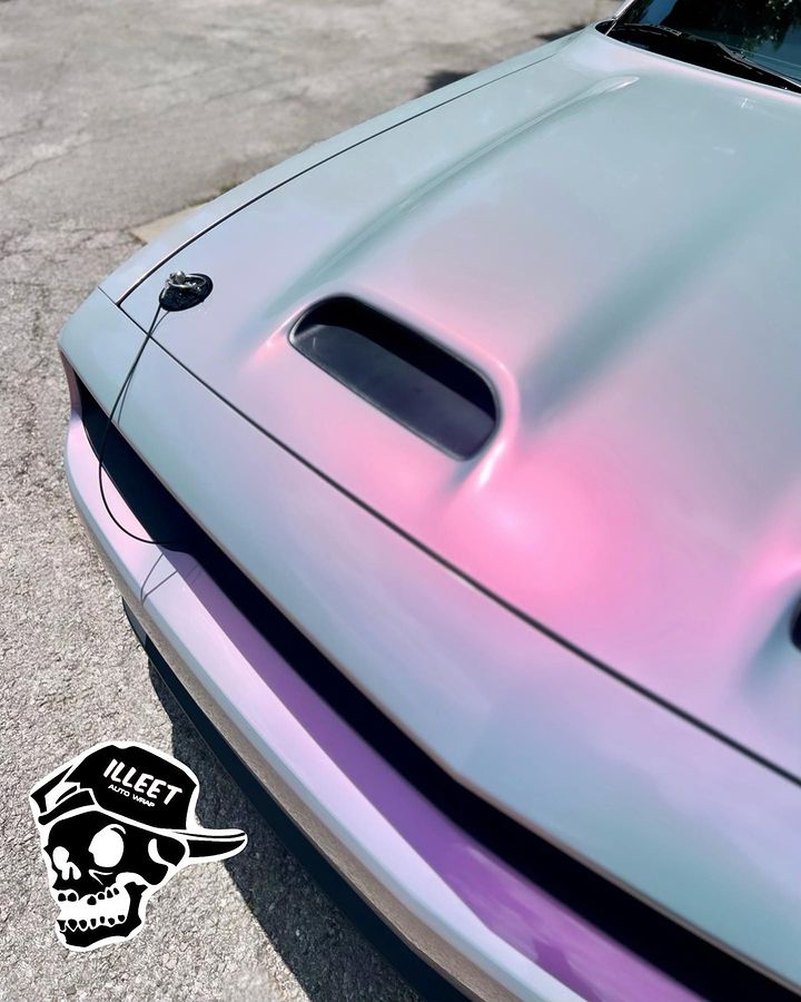 Ultra Gloss Grey Red Shift - Aura Vinyl