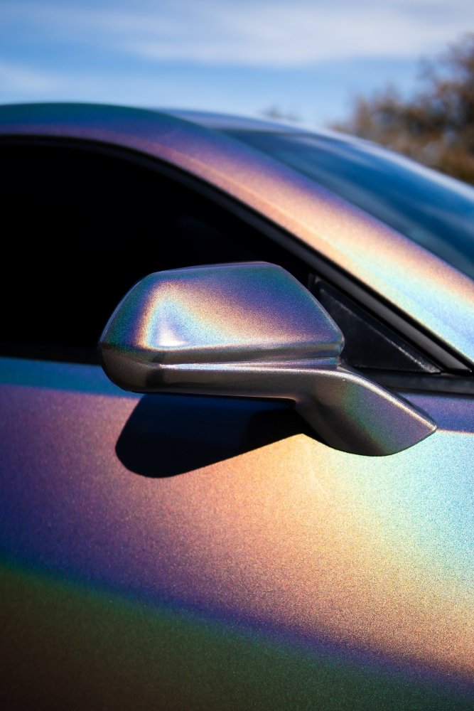 Ultra Gloss Iridescent Silver - Aura Vinyl