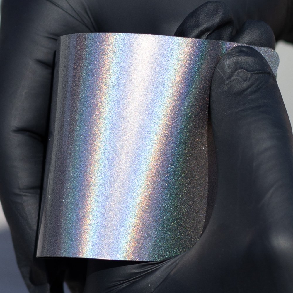 Ultra Gloss Iridescent Silver - Aura Vinyl