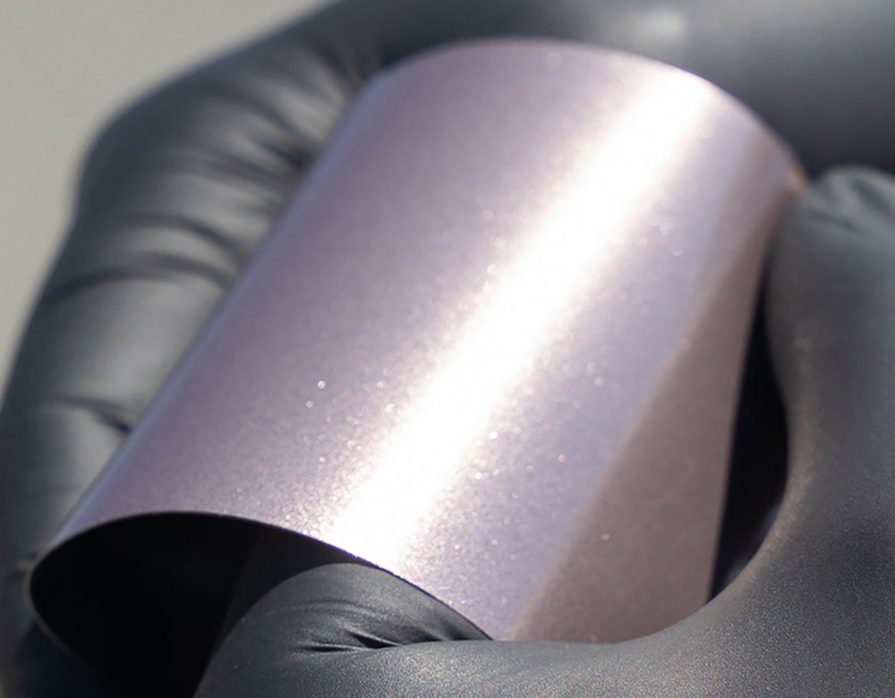 Ultra Gloss Paint Metallic Frozen Berry - Aura Vinyl
