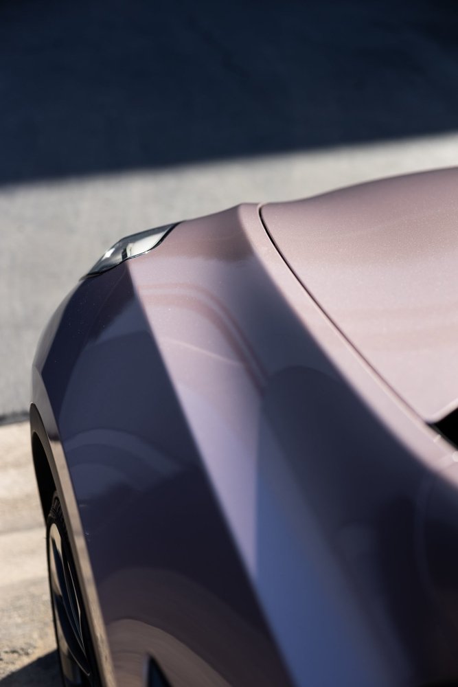 Ultra Gloss Paint Metallic Frozen Berry - Aura Vinyl