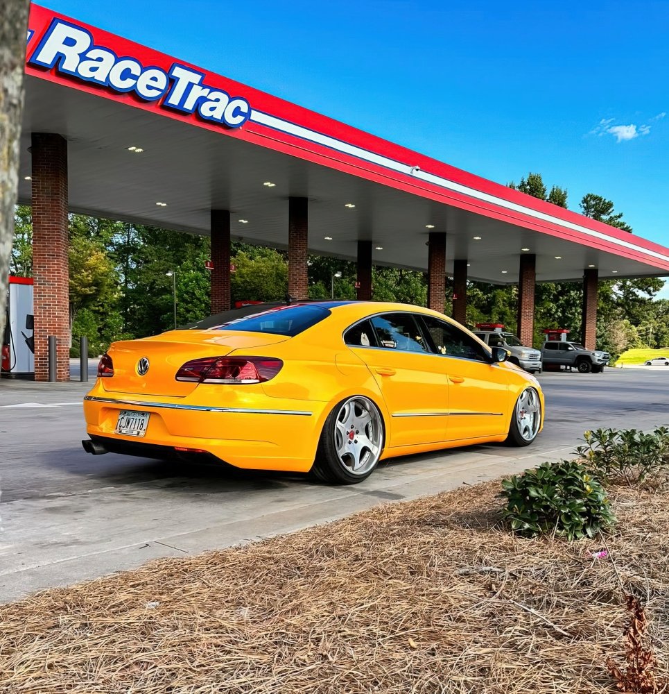 Ultra Gloss Paint Metallic Yellow - Aura Vinyl