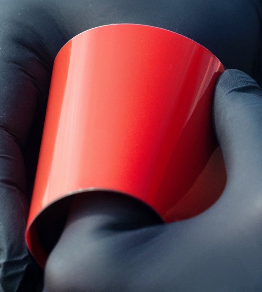 Ultra Gloss Red - Aura Vinyl